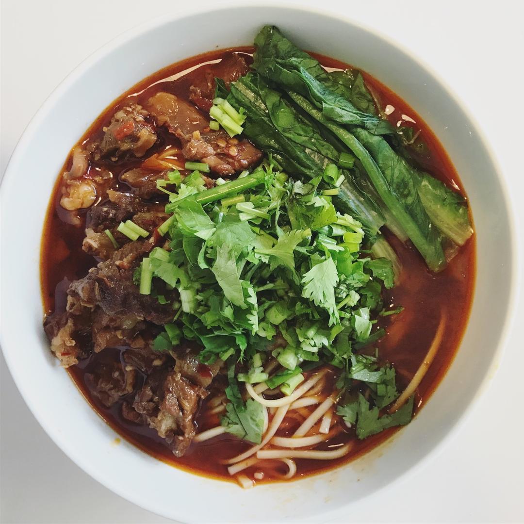 【红烧牛肉面】