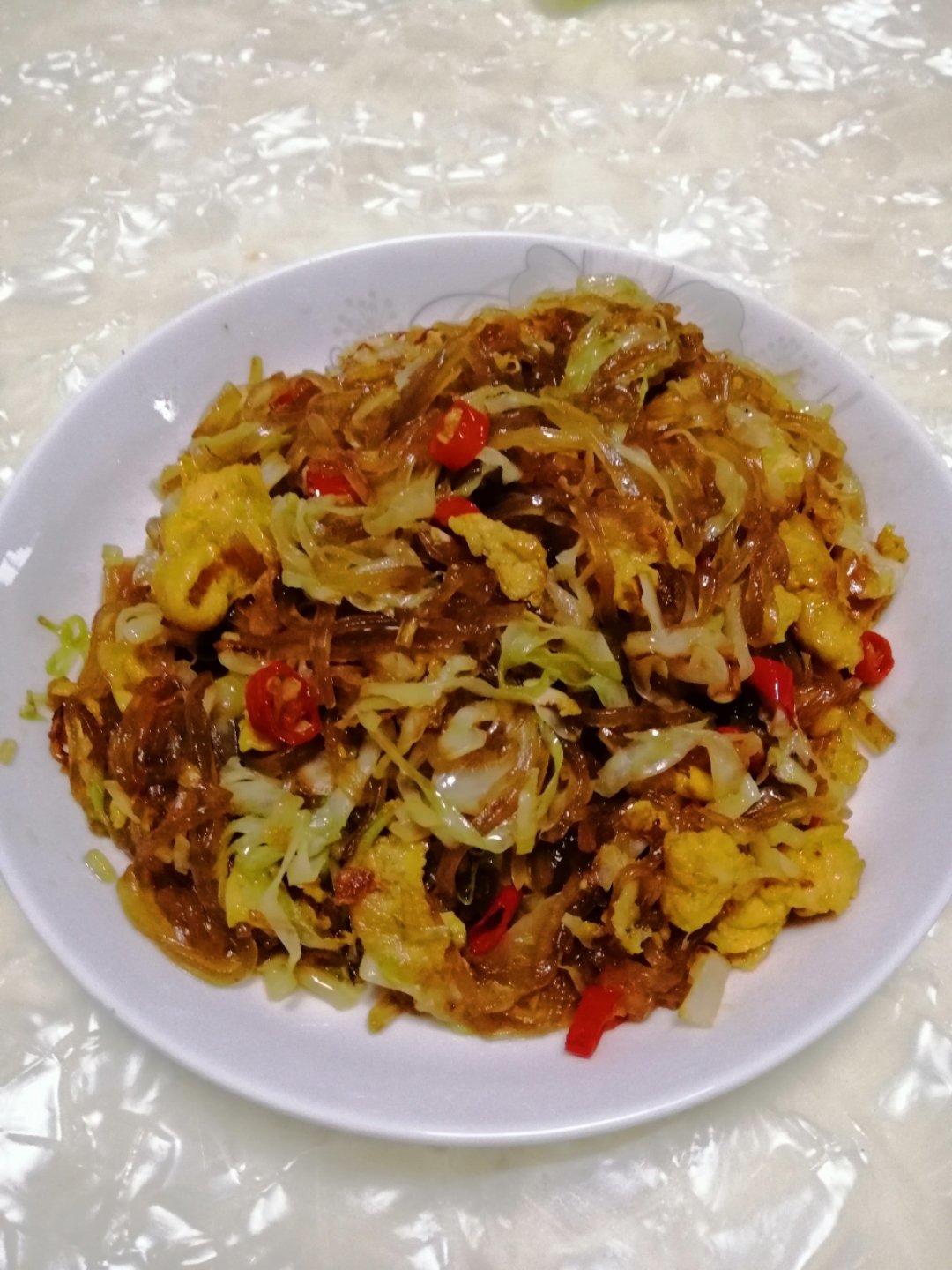 包心菜炒红薯粉丝