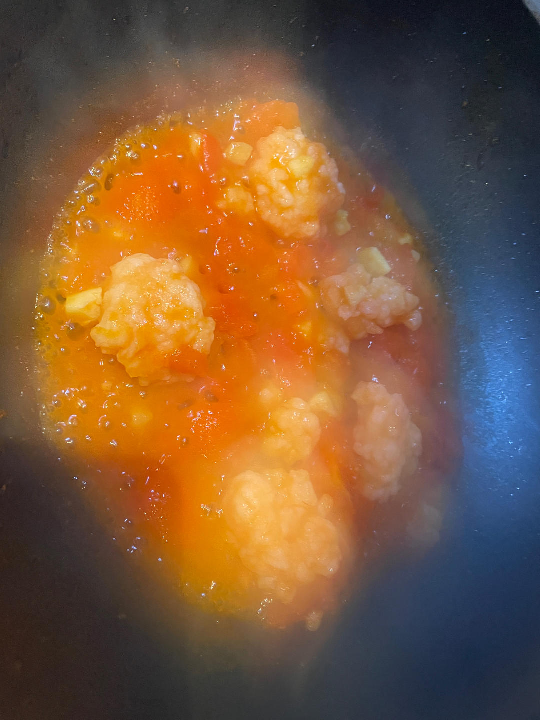 【百合花开】低脂高蛋白的番茄虾滑酸汤