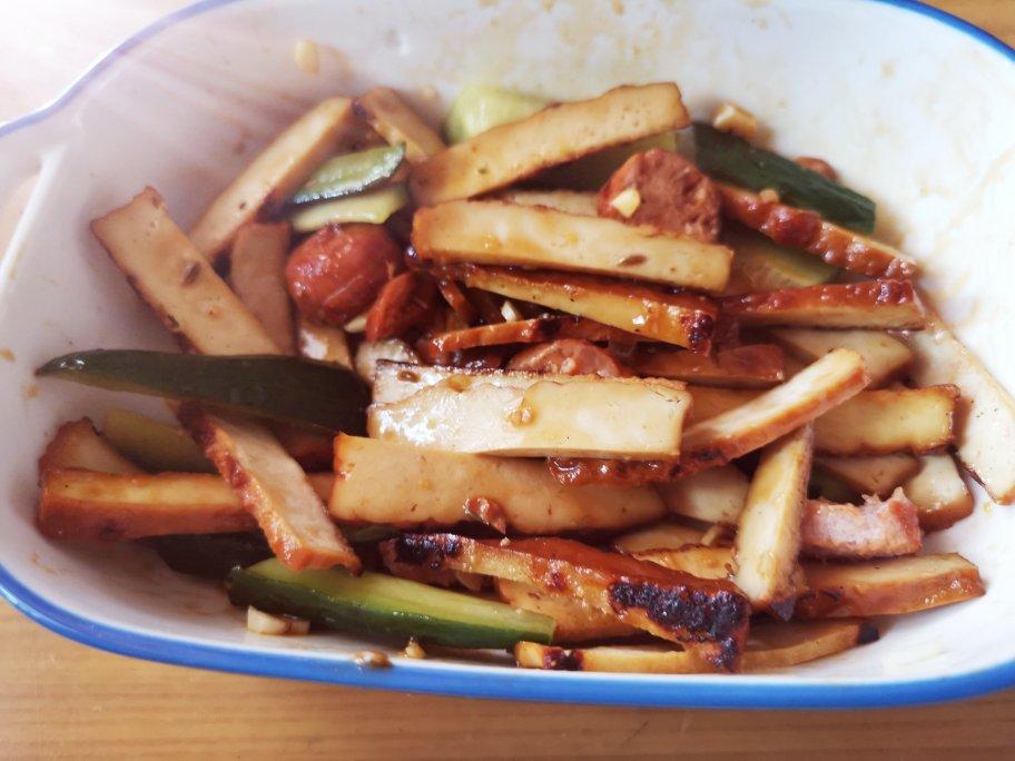 凉拌豆干(附详细万能凉拌料)