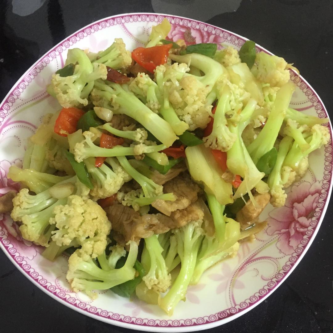 老丁的私房菜-干锅花菜