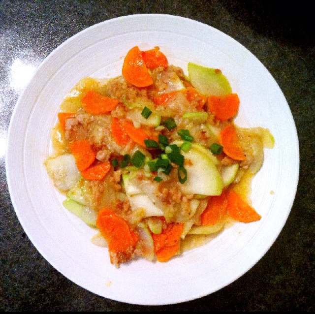 肉末炒西葫芦