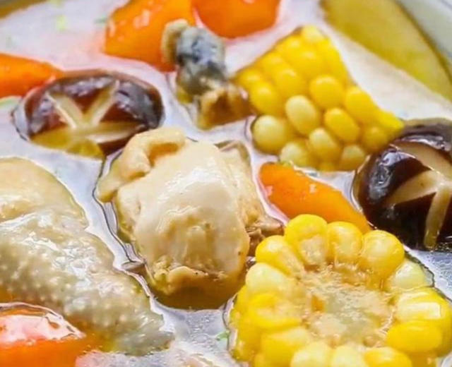 香菇玉米炖鸡汤