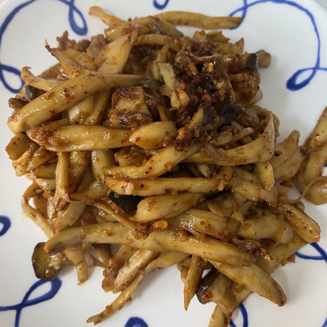 干煸手撕杏鲍菇