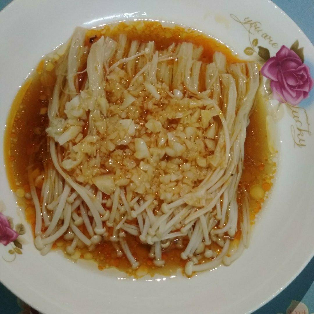 蒜蓉蒸金针菇