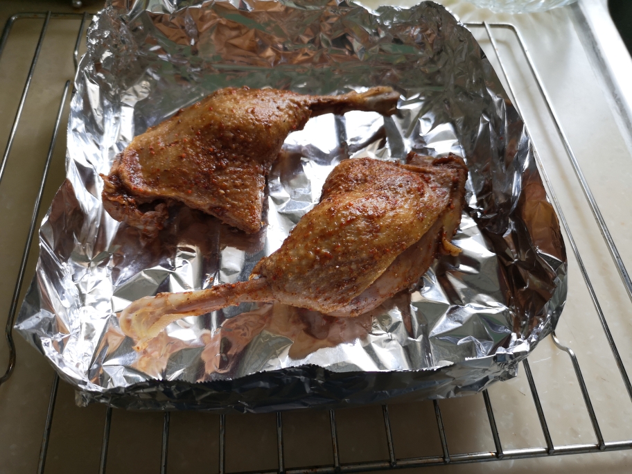 先煮后烤丶浓香四溢的烤鸭腿的做法 步骤7