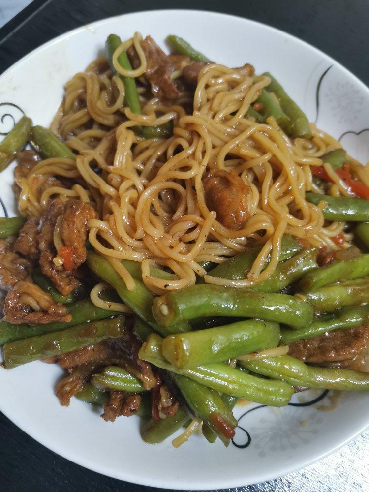 豆角焖面
