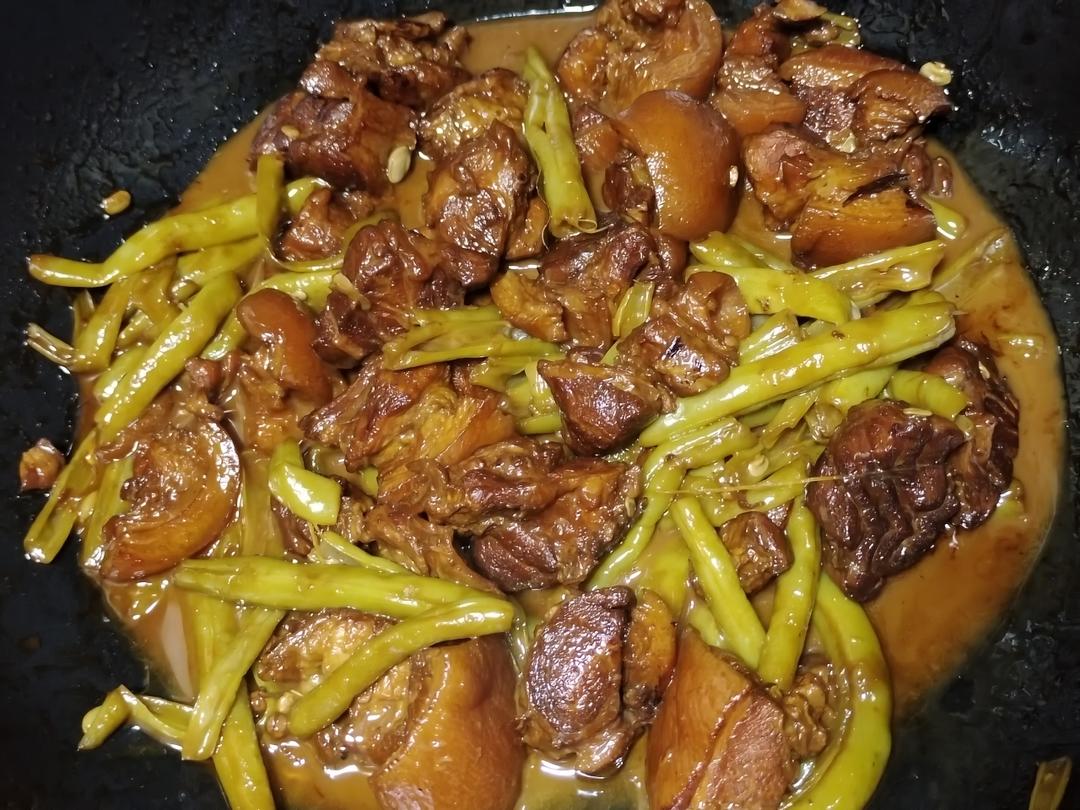红烧肉炖豆角（绝对下饭）