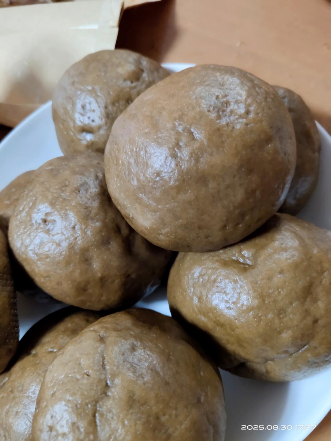 老味道的粗粮窝窝头