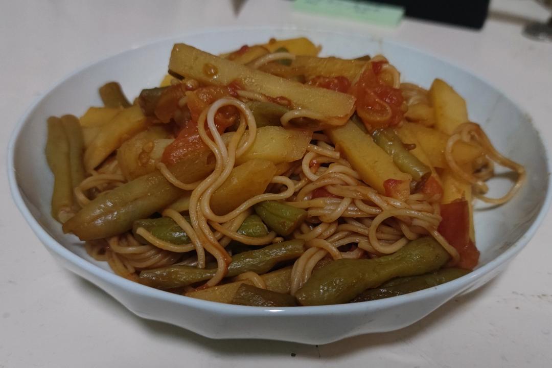 豆角焖面（素）