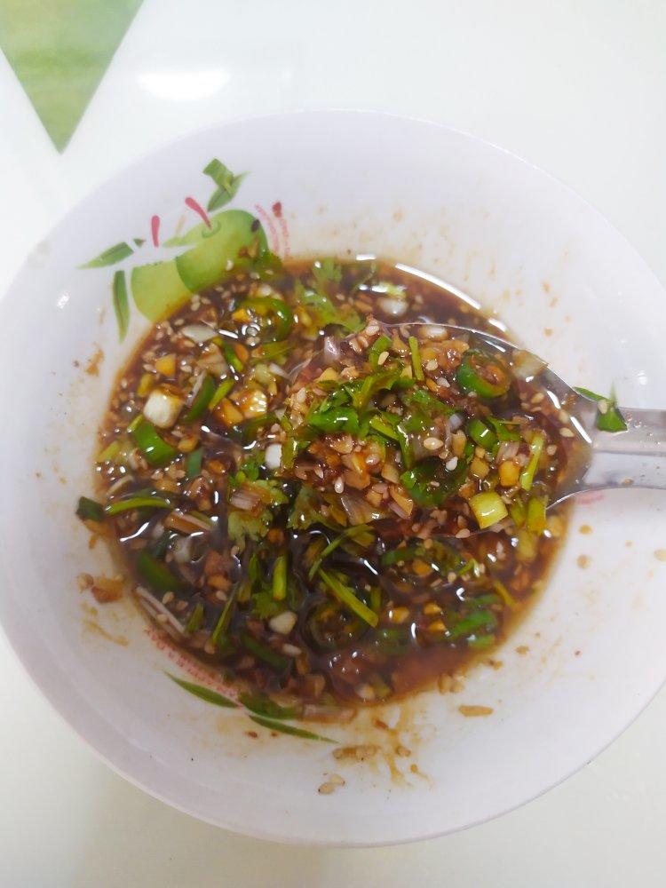 万能凉拌汁的做法（饭店不外传的秘方）