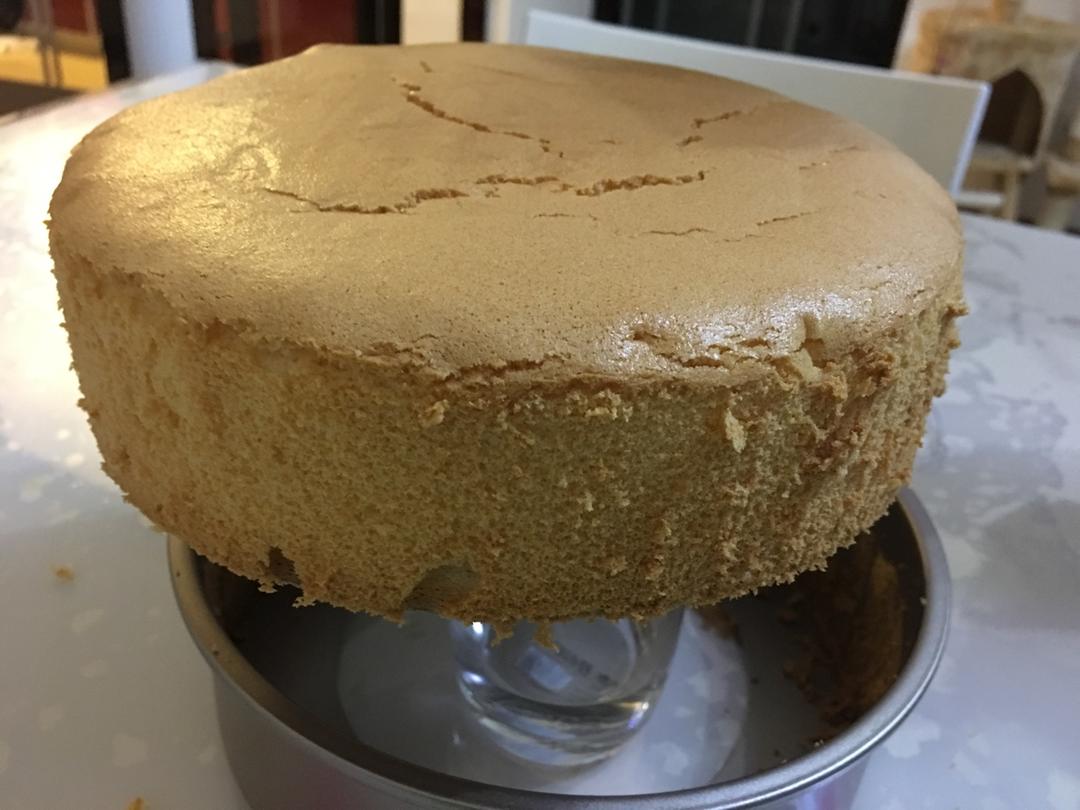 戚风蛋糕不再气疯！（新手零失败8寸模）