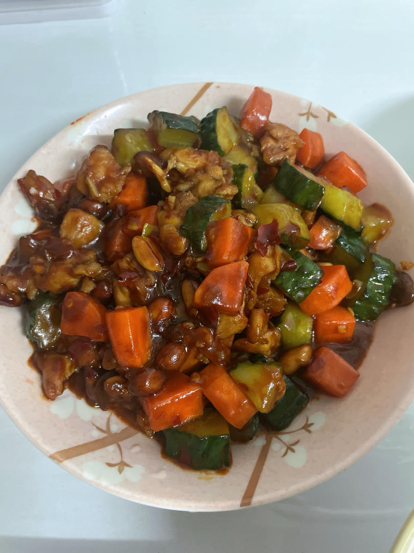 宫保鸡丁！最正宗最讲究的做法！