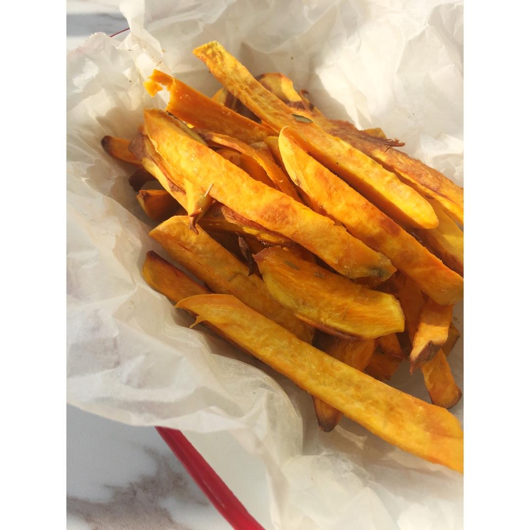 蜂蜜肉桂烤红薯条