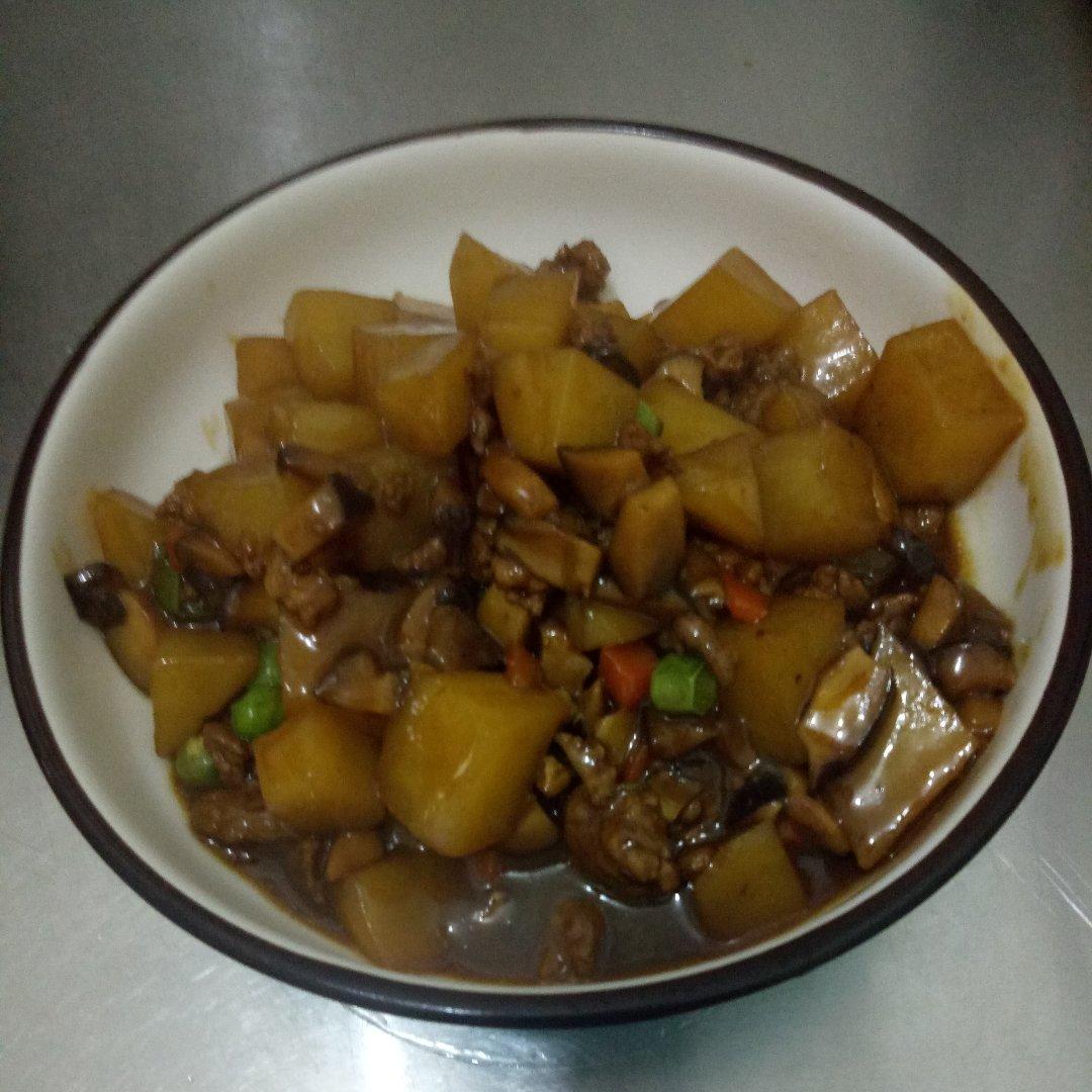 ㊙️香菇土豆肉沫拌饭❗️比外卖还好吃