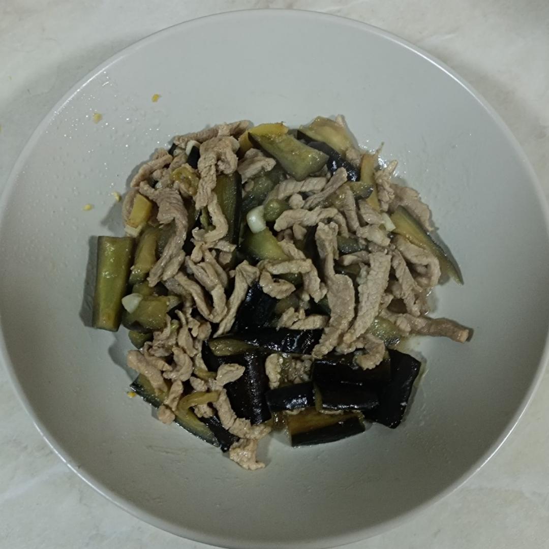 肉沫茄子（非油炸健康版）文末另附万能鱼香汁配方。