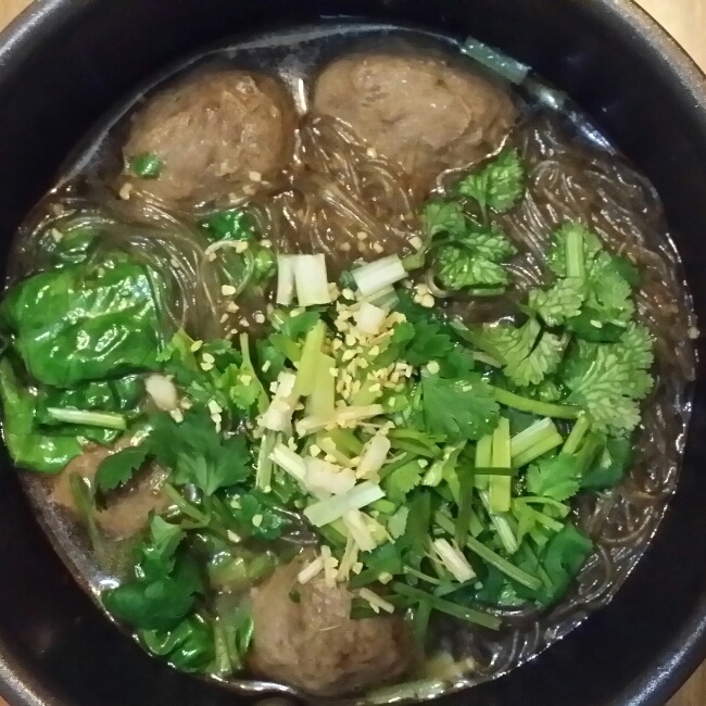 牛肉丸粉丝汤