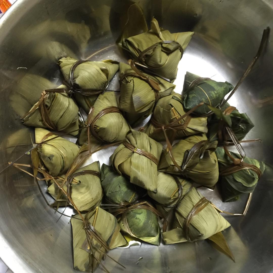 两种碱水粽做法