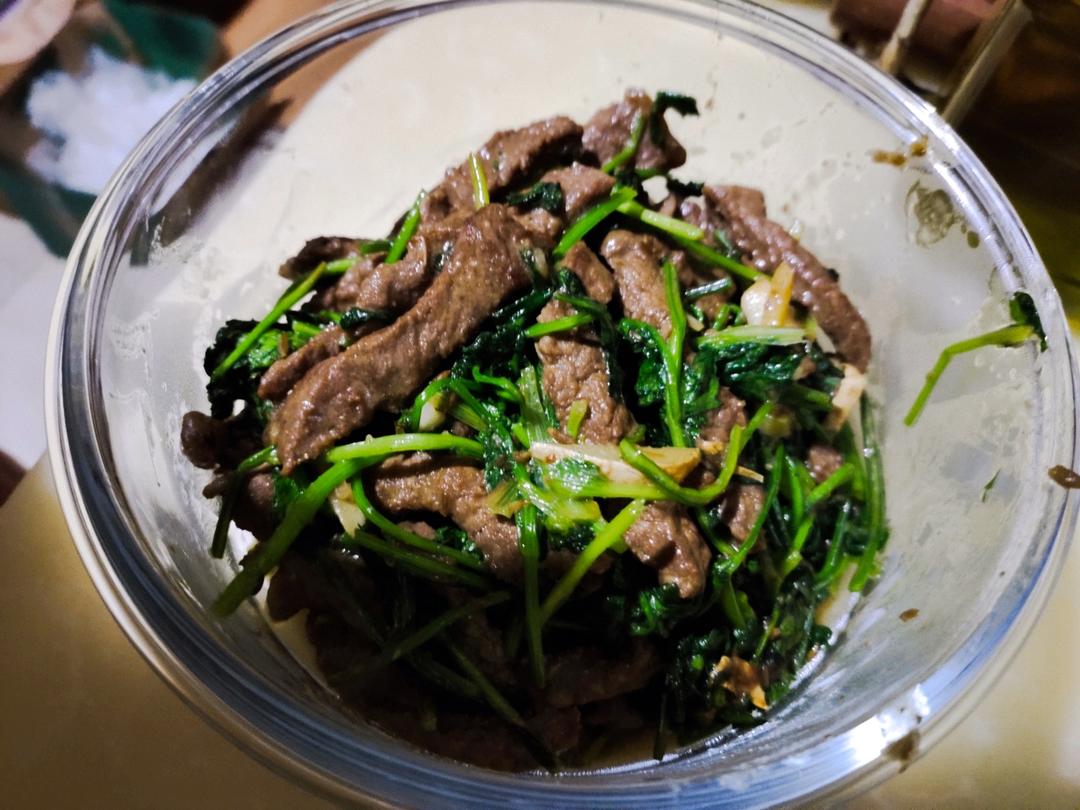 香菜牛肉