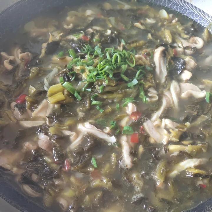 酸菜肚子