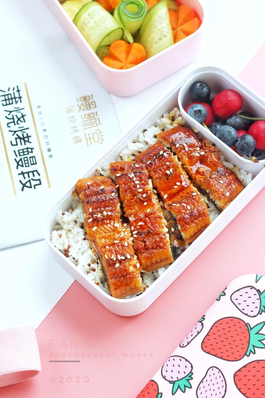 蒲烧鳗鱼饭便当