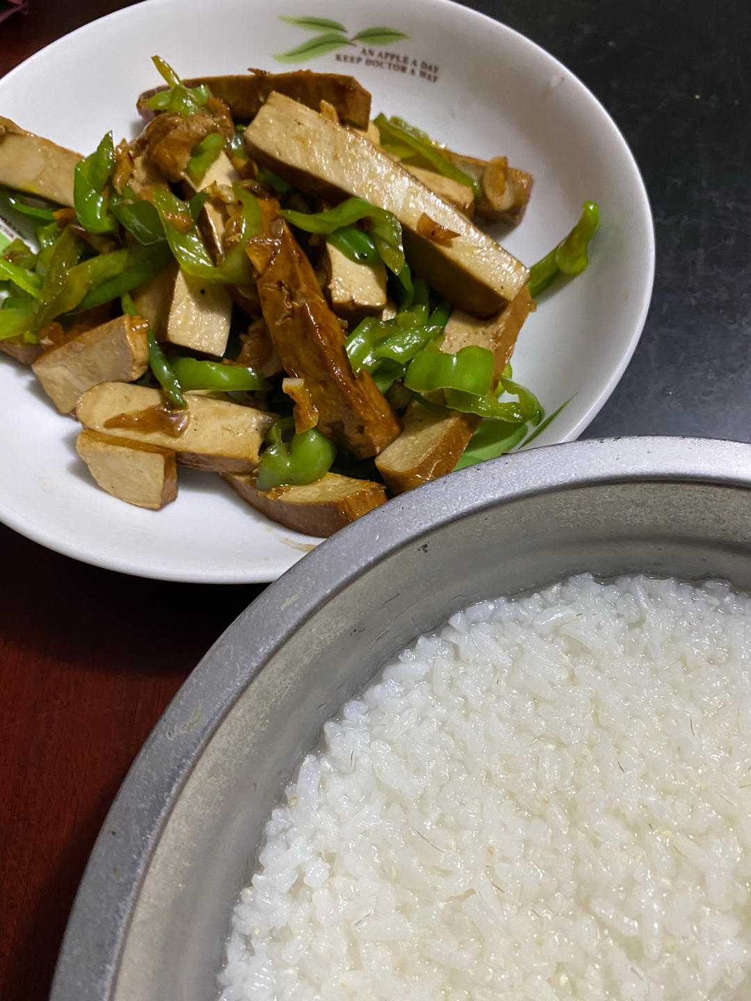 青椒炒豆干