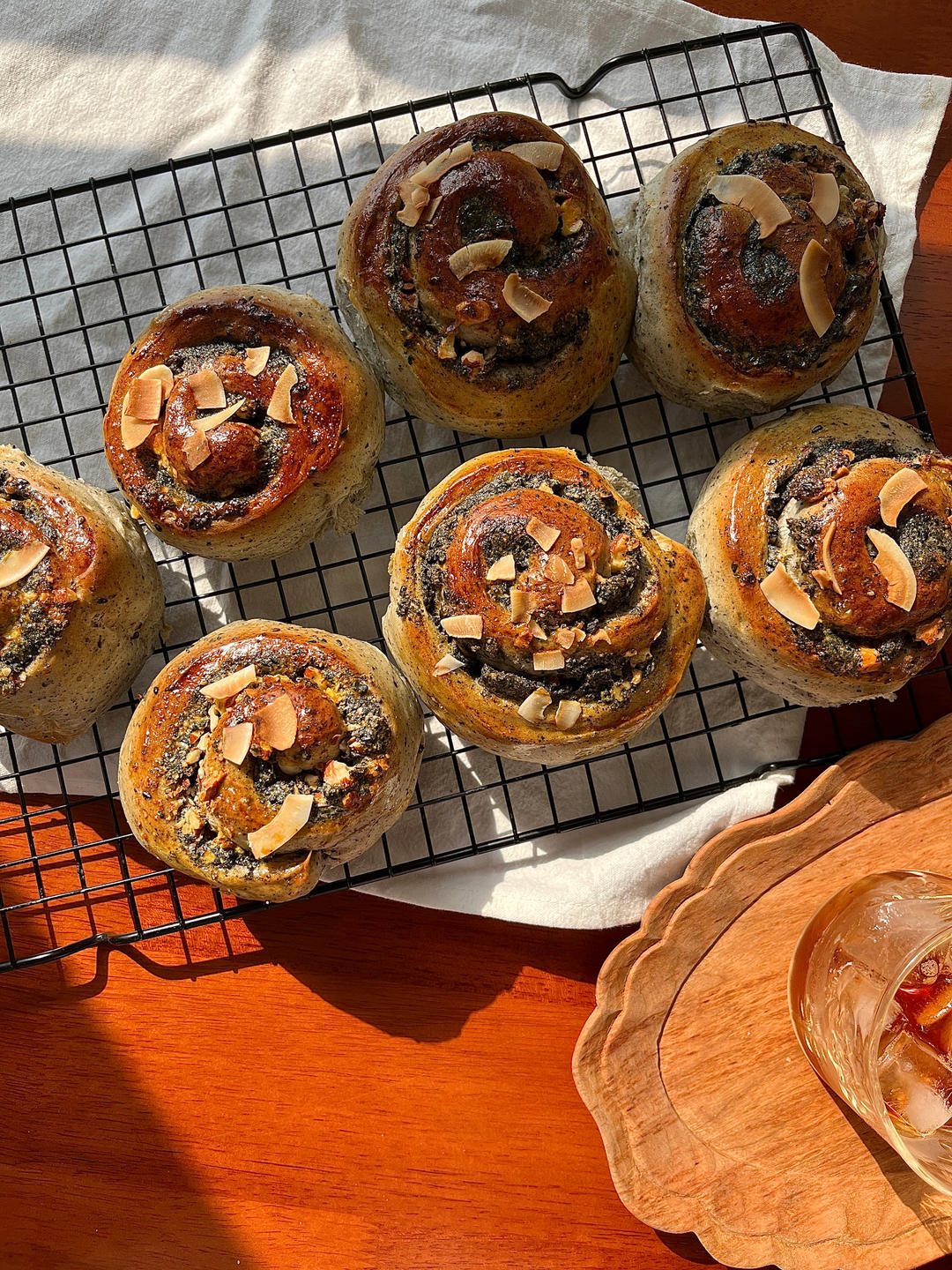 黑芝麻核桃奶酥卷✨层层美味😋手撕松软