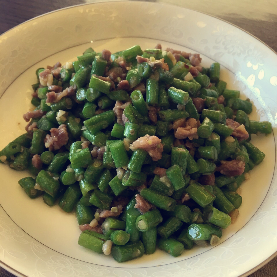 肉沫豆角下饭菜