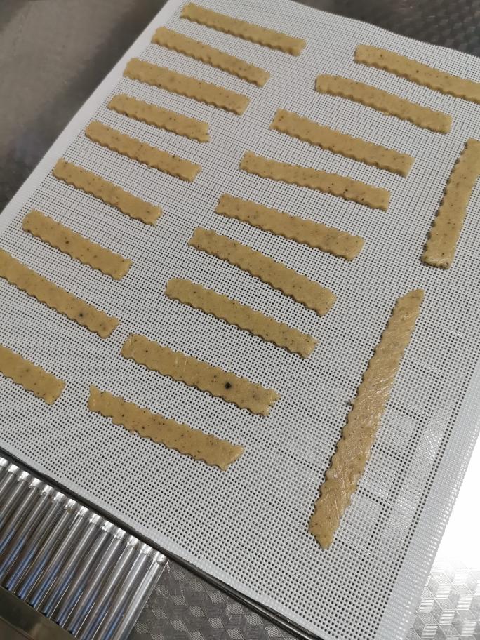 咸香芝士棒的做法 步骤5