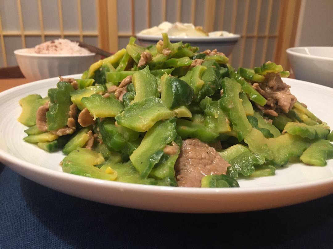 苦瓜炒牛肉