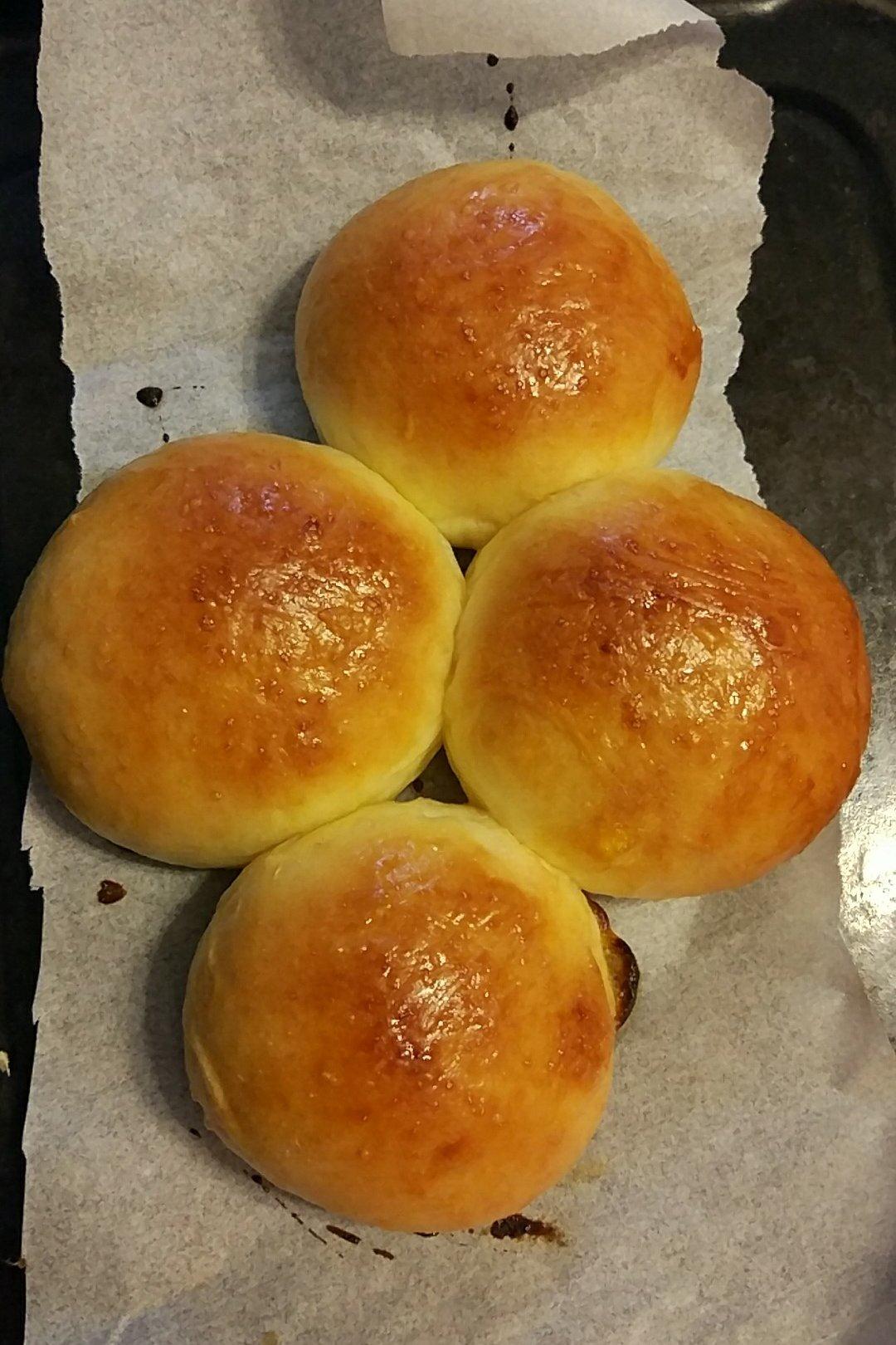 一次性发酵鲜奶油小面包