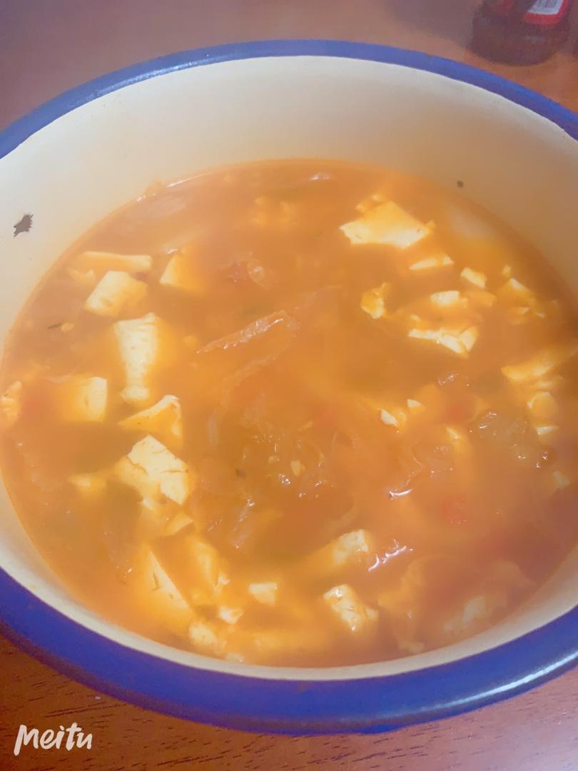 辣白菜豆腐汤