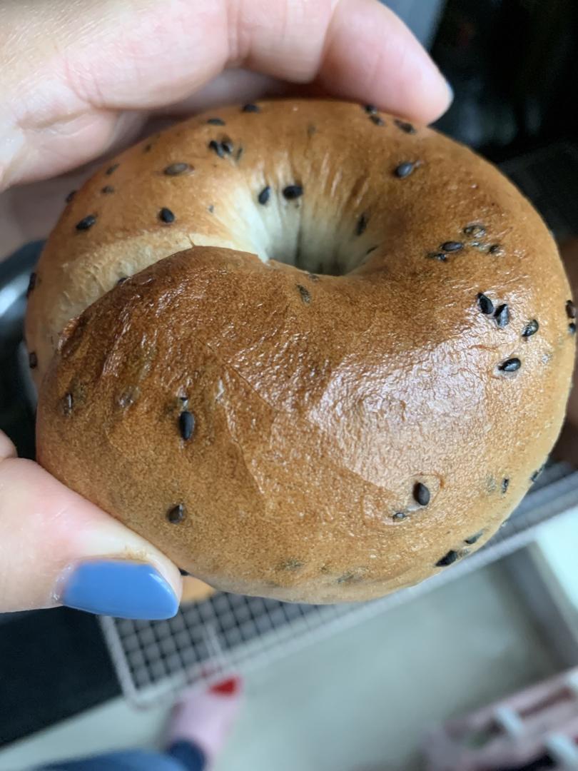 原味贝果🥯/黑芝麻贝果🥯