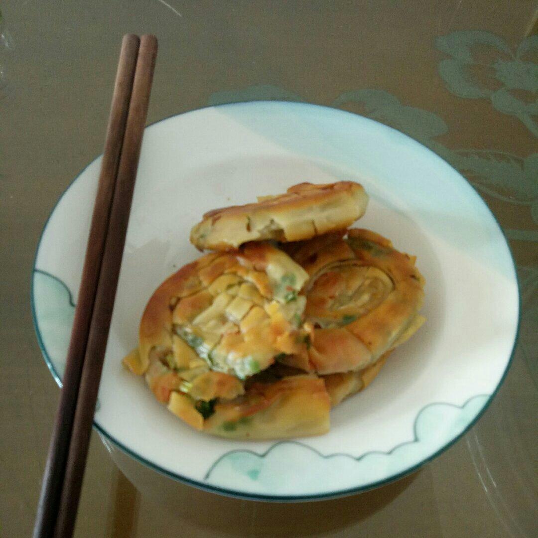 小馄饨皮葱油饼