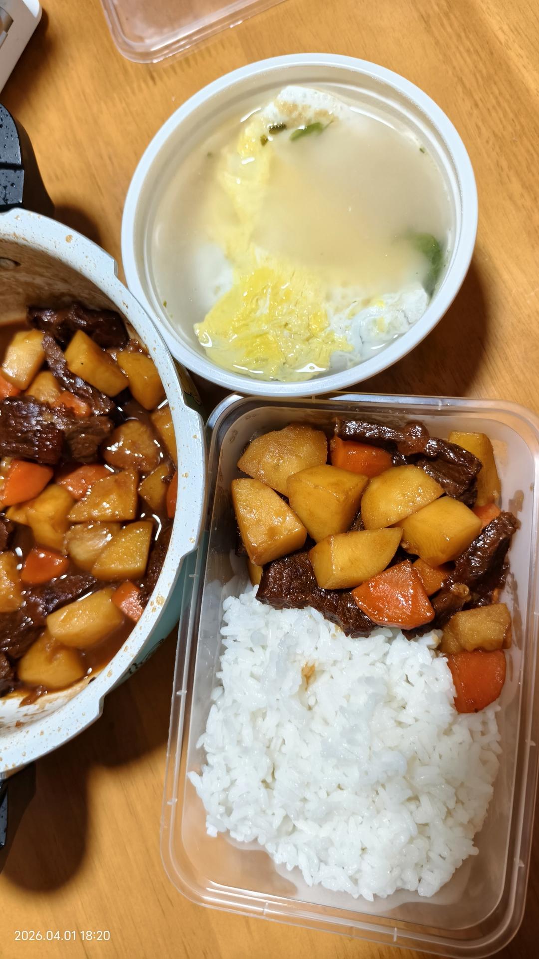 入口即化的广式萝卜牛腩煲