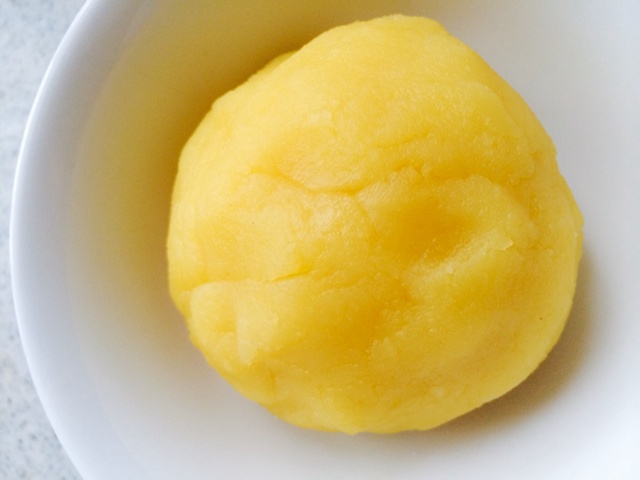 饼儿做的奶黄馅