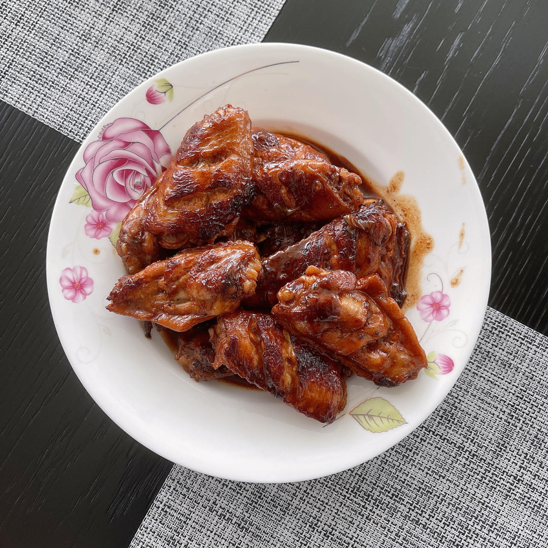 🔥好吃到飙泪的秘汁多汁蒜香鸡腿，鲜嫩到流口水。