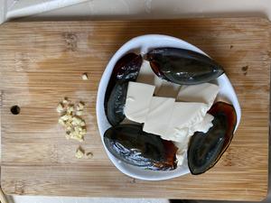 超下饭皮蛋豆腐的做法 步骤1