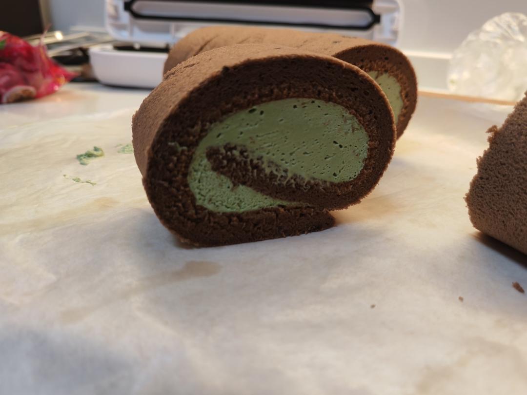 摩卡奥利奥咸奶油蛋糕卷