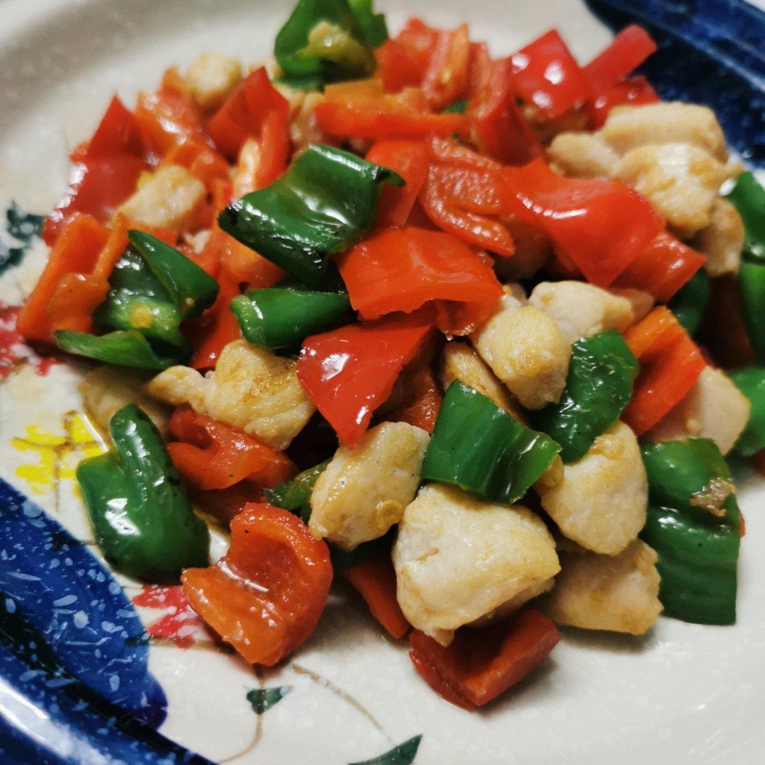 彩椒炒鸡丁