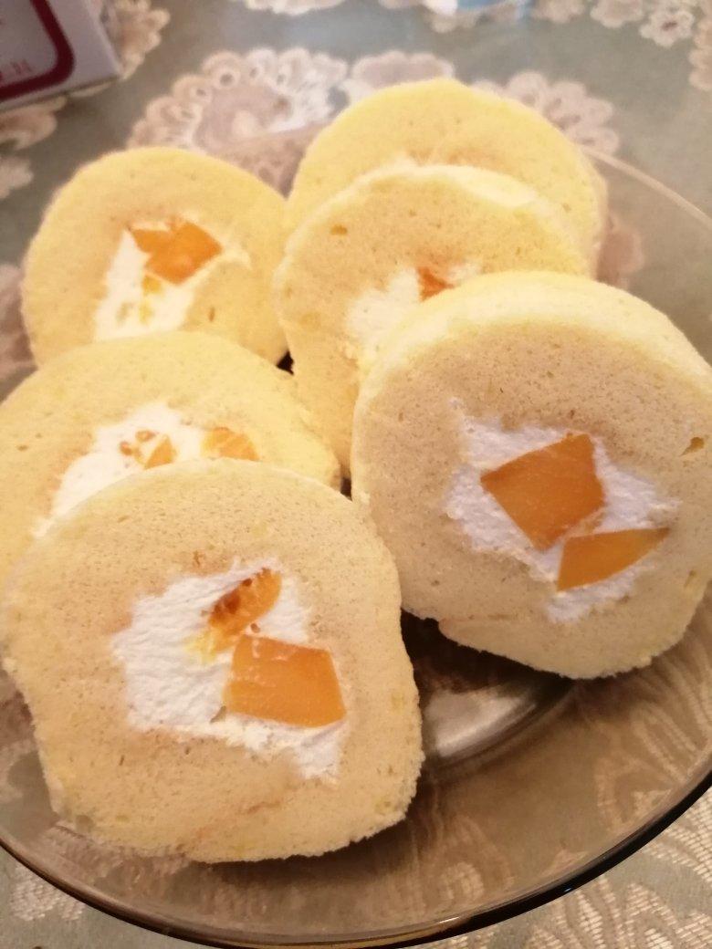 原味奶油蛋糕卷