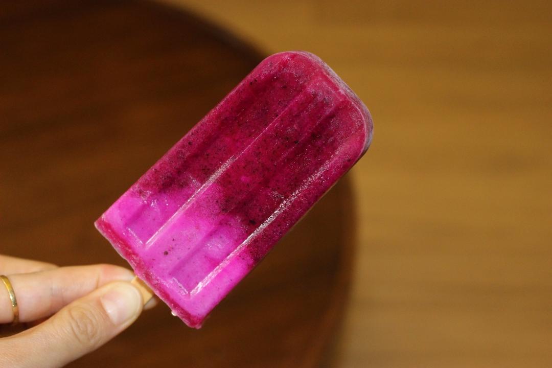 渐变芒果酸奶雪糕