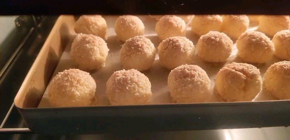 黄金椰蓉球（新手入门零失败）