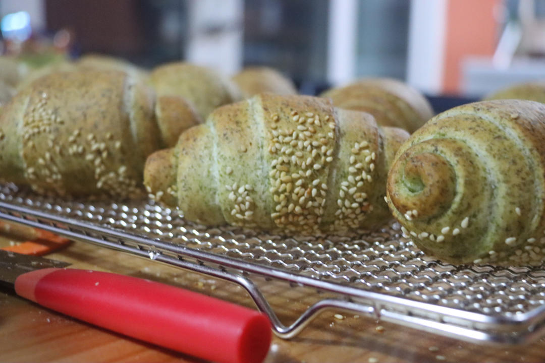 原创“芝麻海苔盐面包”