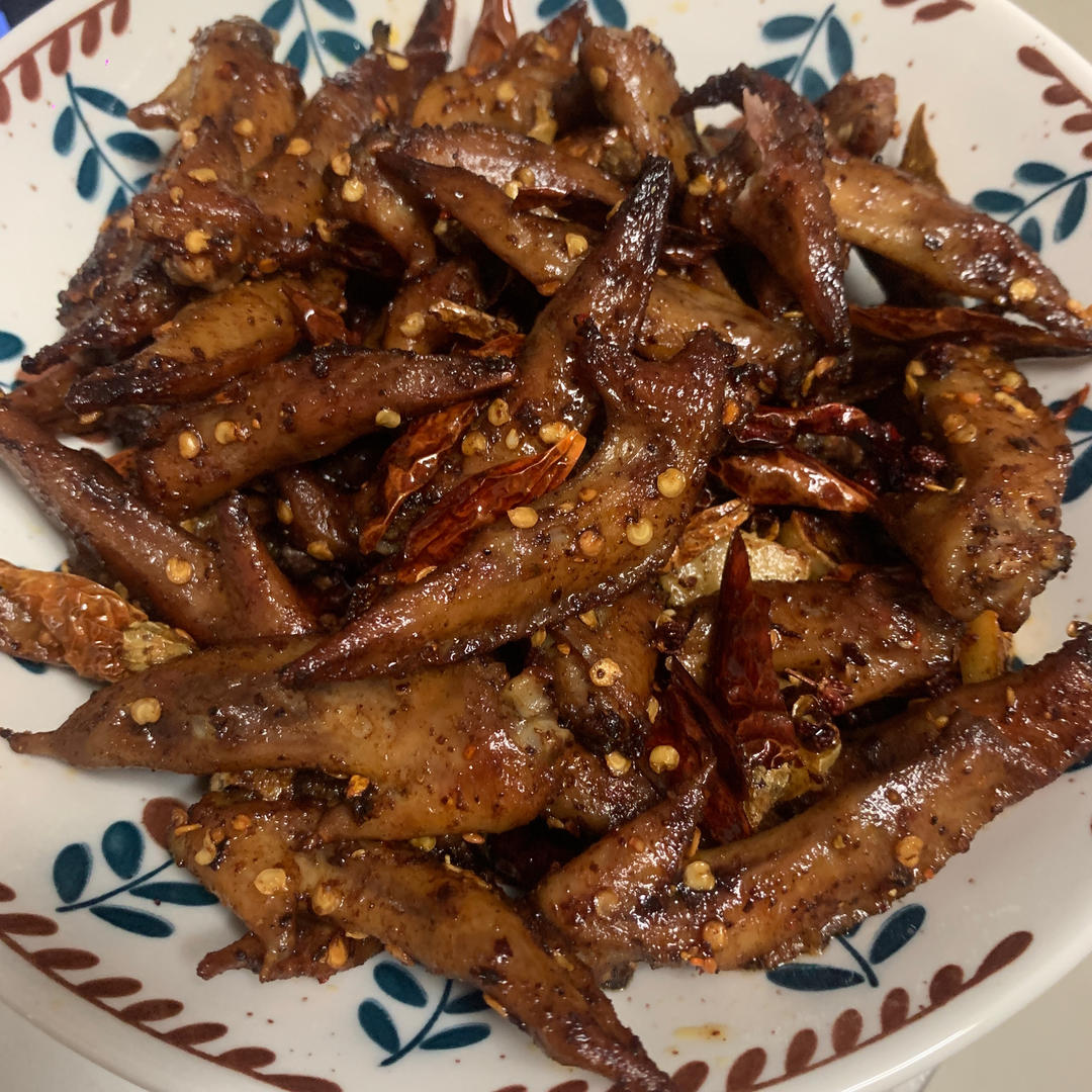 冷吃麻辣鸡尖