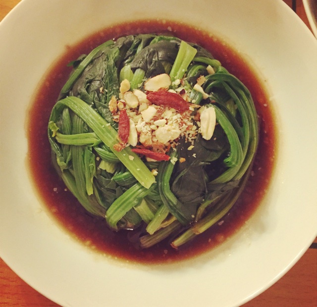 凉拌菠菜