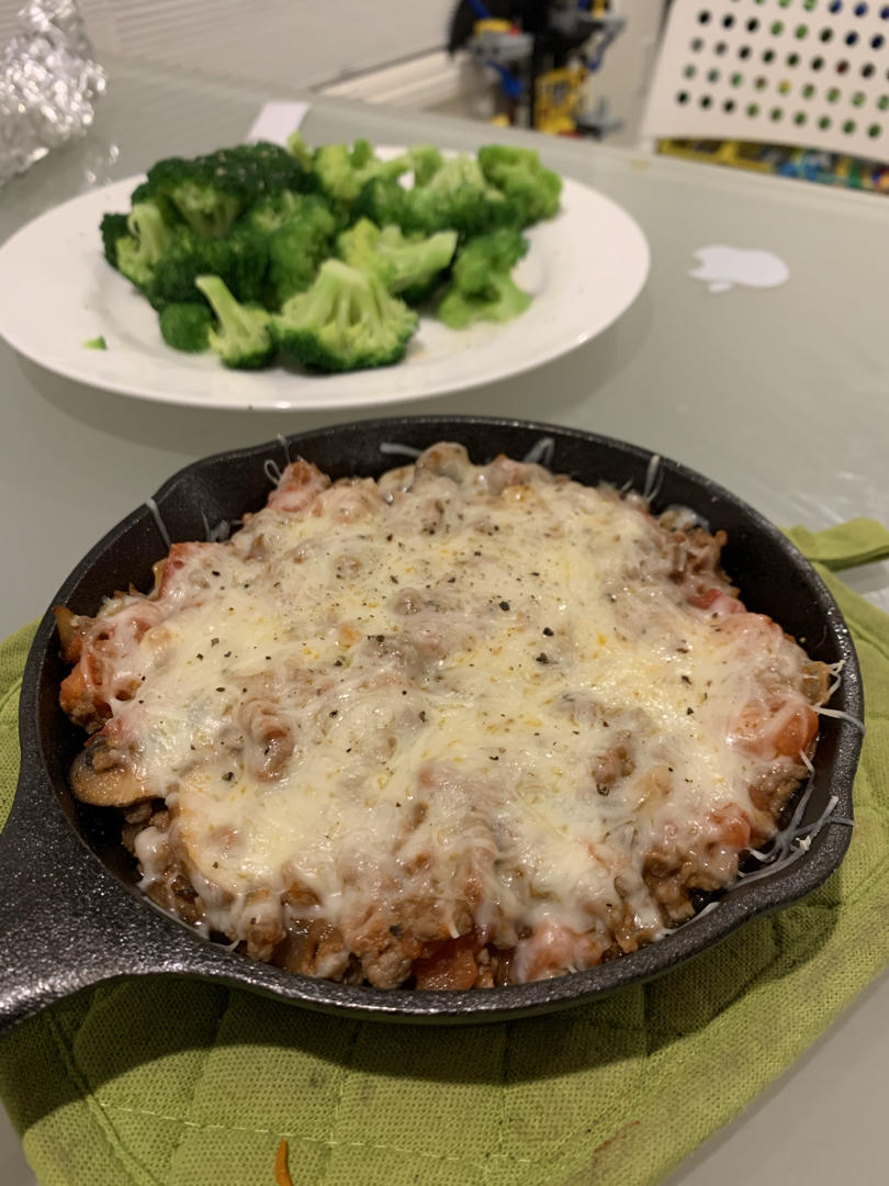 蕃茄肉酱奶酪焗饭