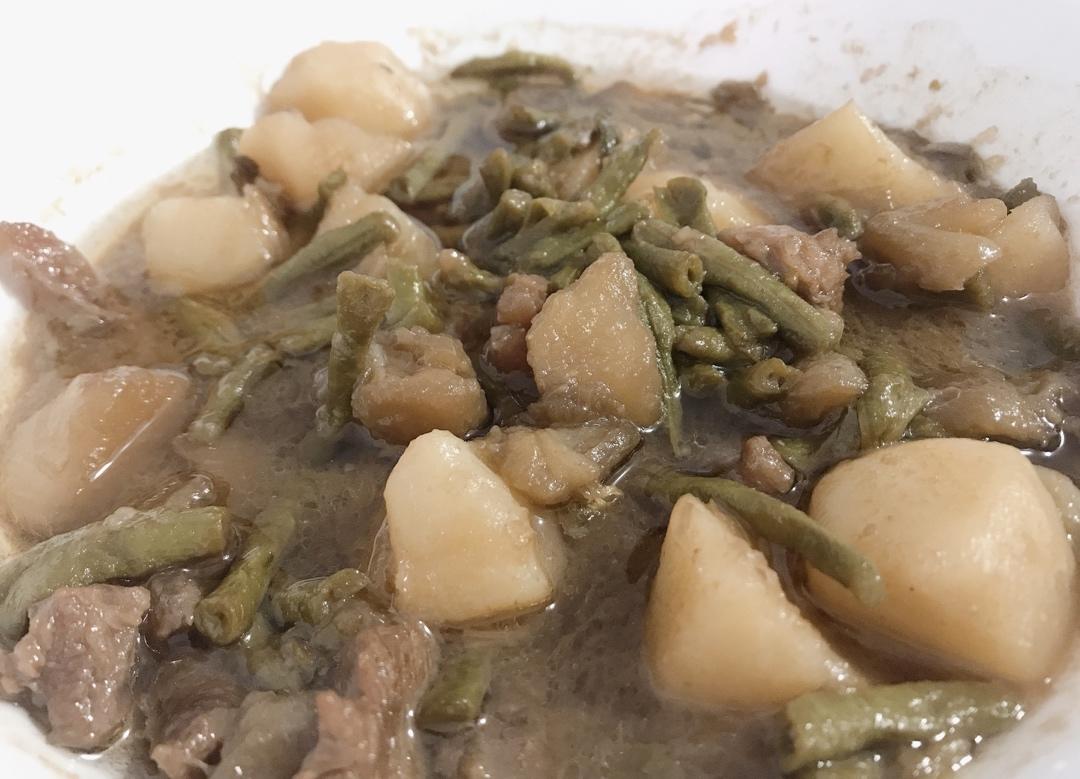 土豆炖豆角