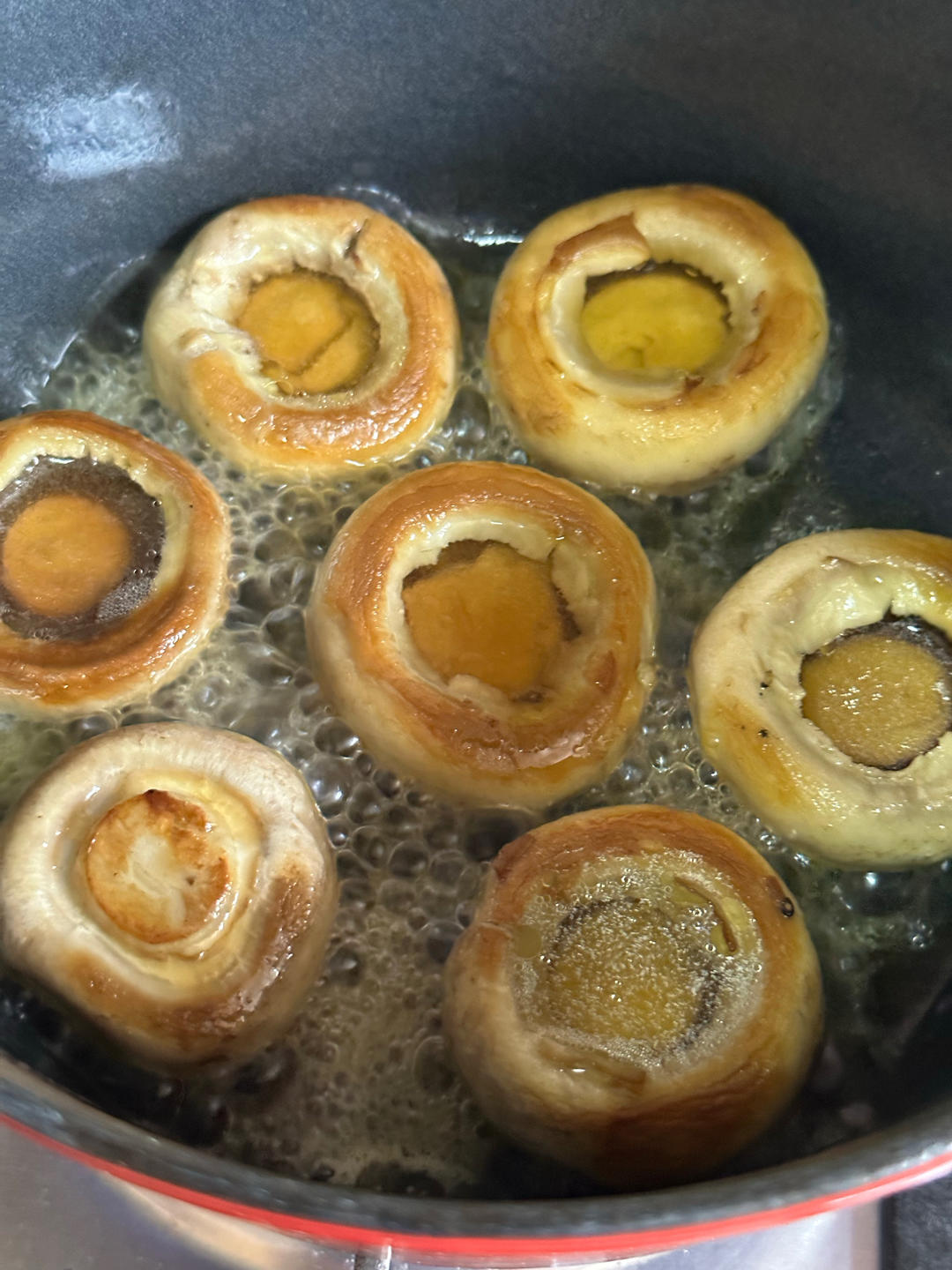 明明是素汤 却鲜得像鸡汤一样的「口蘑汤」