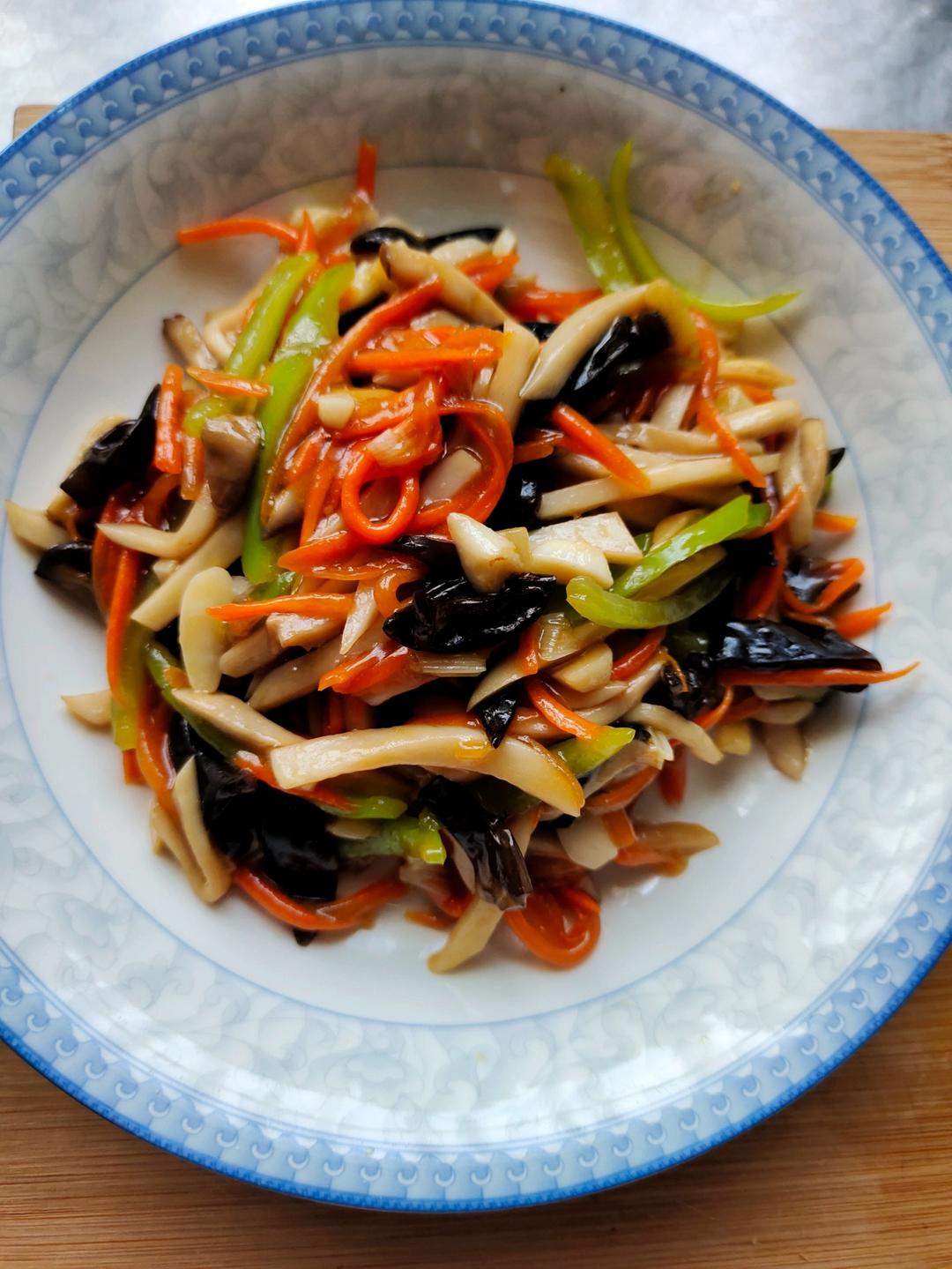 素炒鸡腿菇（厨房小白也能轻松驾驭）